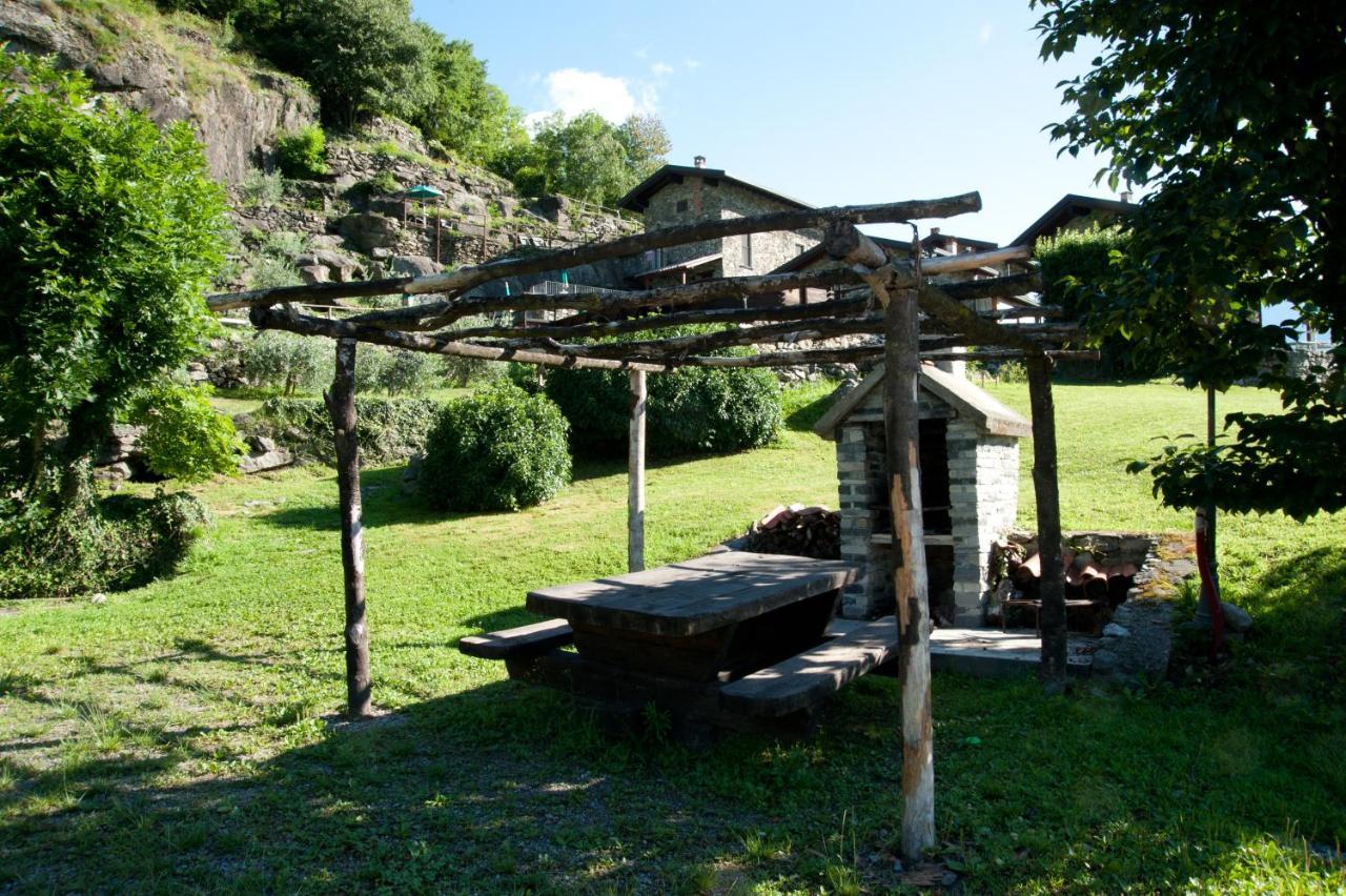 Borgo Erbiola Villa Colico Eksteriør bilde